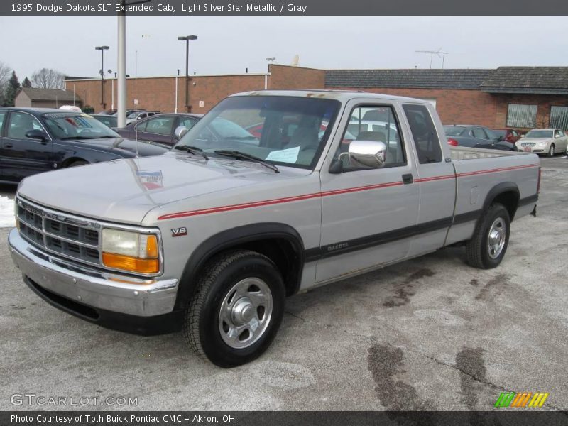 Light Silver Star Metallic / Gray 1995 Dodge Dakota SLT Extended Cab