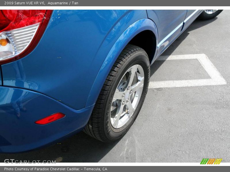 Aquamarine / Tan 2009 Saturn VUE XR V6