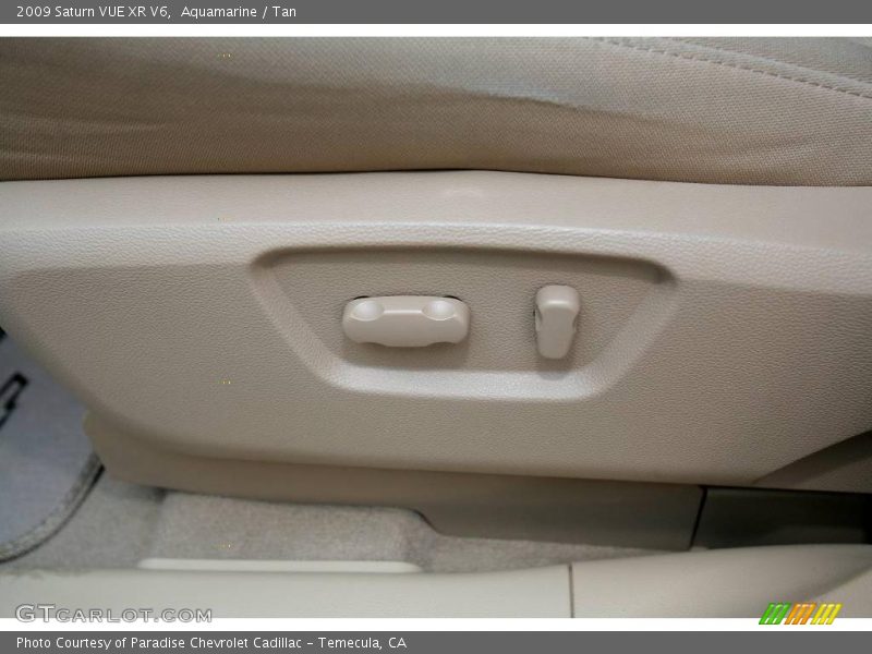 Aquamarine / Tan 2009 Saturn VUE XR V6