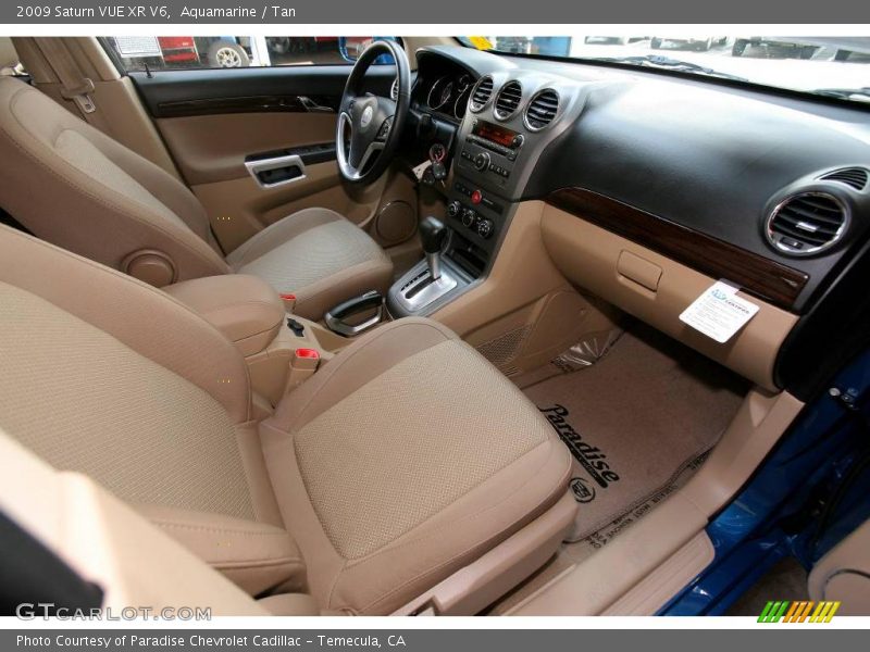 Aquamarine / Tan 2009 Saturn VUE XR V6