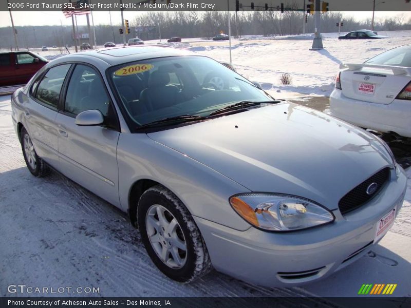 Silver Frost Metallic / Medium/Dark Flint Grey 2006 Ford Taurus SEL