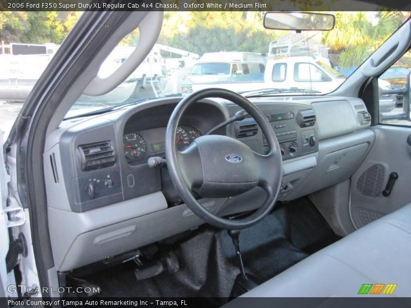 Oxford White / Medium Flint 2006 Ford F350 Super Duty XL Regular Cab 4x4 Chassis