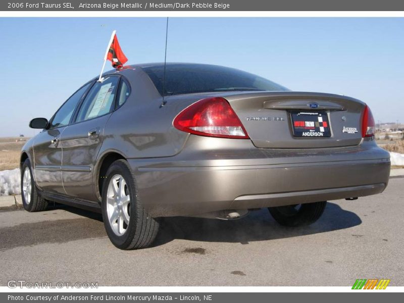 Arizona Beige Metallic / Medium/Dark Pebble Beige 2006 Ford Taurus SEL