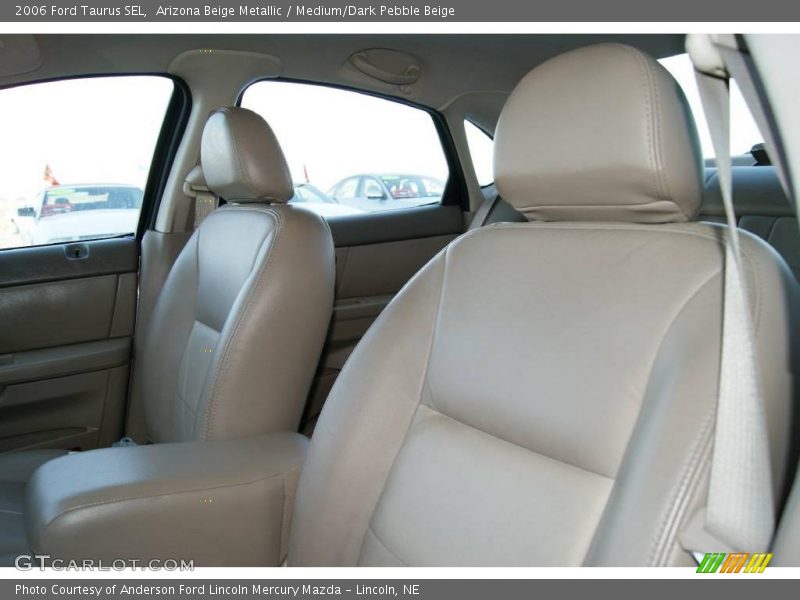 Arizona Beige Metallic / Medium/Dark Pebble Beige 2006 Ford Taurus SEL