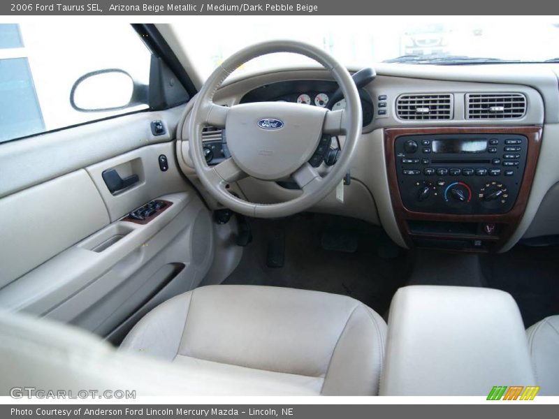 Arizona Beige Metallic / Medium/Dark Pebble Beige 2006 Ford Taurus SEL