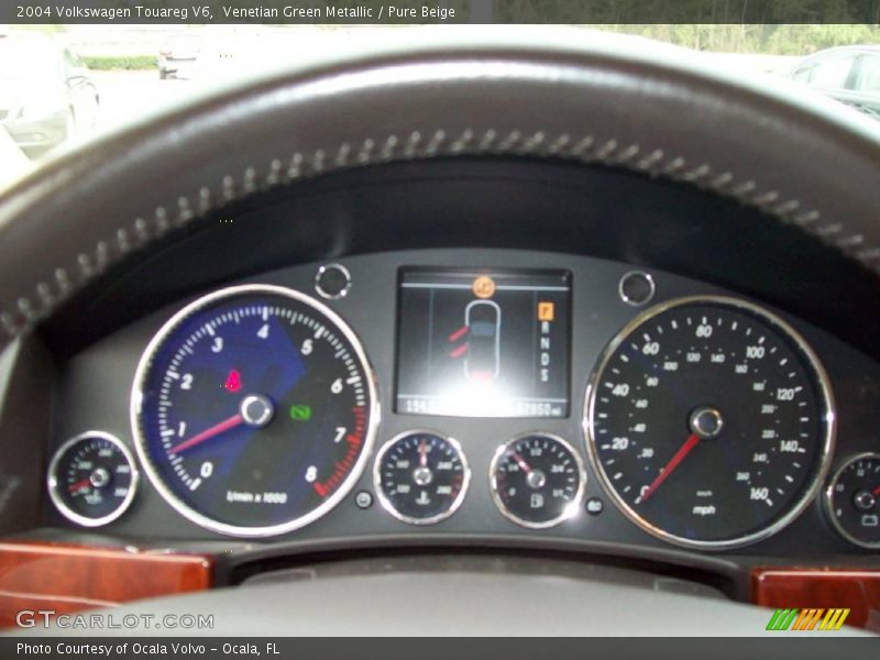 Venetian Green Metallic / Pure Beige 2004 Volkswagen Touareg V6