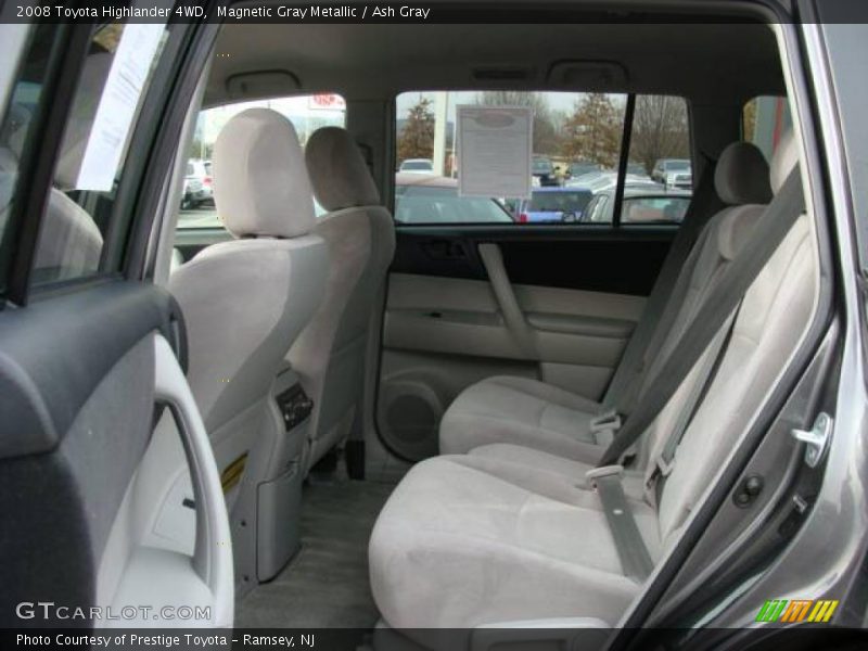 Magnetic Gray Metallic / Ash Gray 2008 Toyota Highlander 4WD