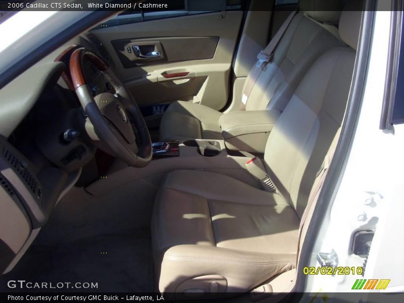 White Diamond / Cashmere 2006 Cadillac CTS Sedan