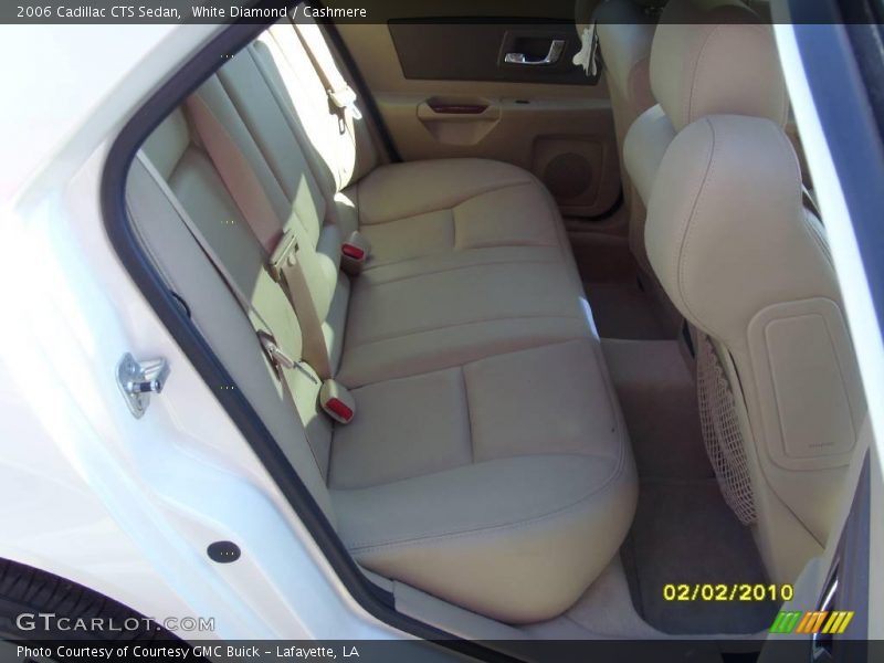 White Diamond / Cashmere 2006 Cadillac CTS Sedan