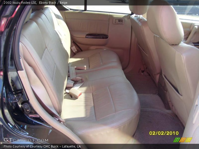 Ebony Black / Beige 2002 Isuzu Rodeo LSE