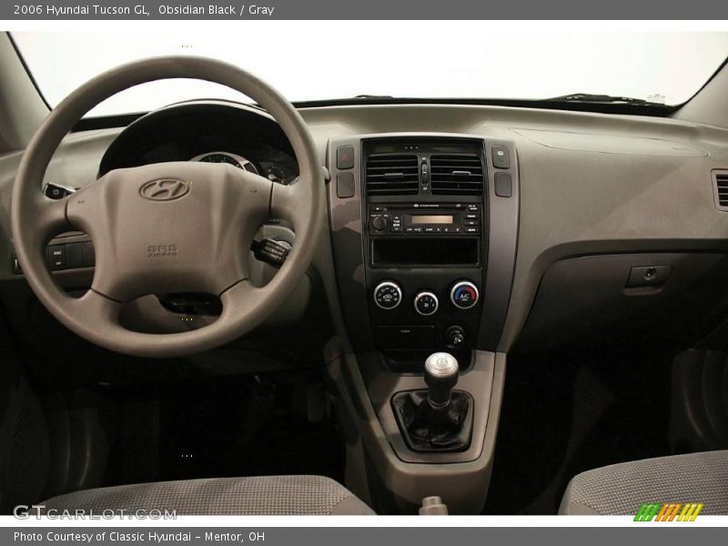 Obsidian Black / Gray 2006 Hyundai Tucson GL