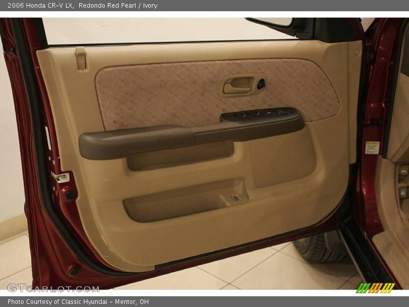 Redondo Red Pearl / Ivory 2006 Honda CR-V LX