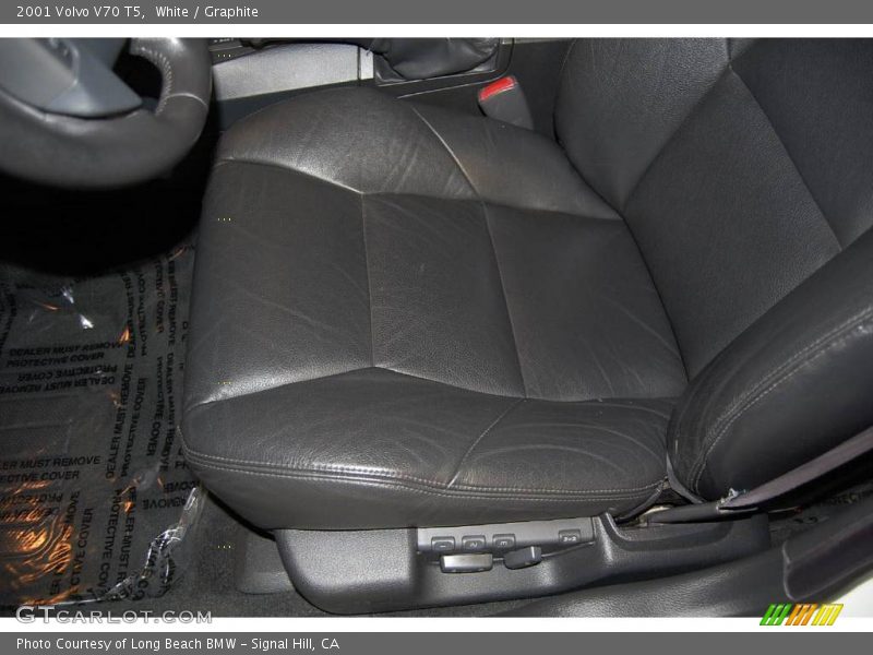 White / Graphite 2001 Volvo V70 T5