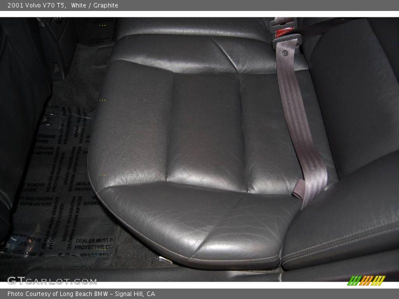 White / Graphite 2001 Volvo V70 T5