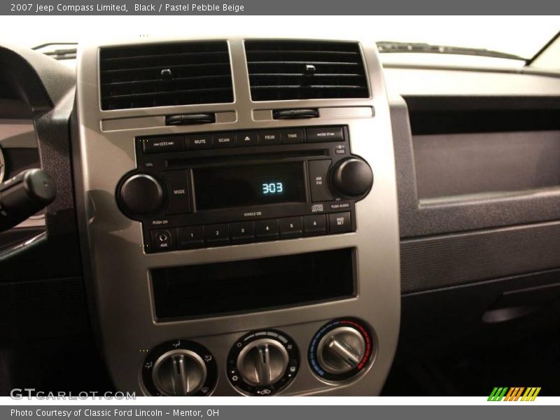 Black / Pastel Pebble Beige 2007 Jeep Compass Limited