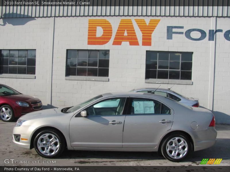 Smokestone Metallic / Camel 2010 Ford Fusion SE
