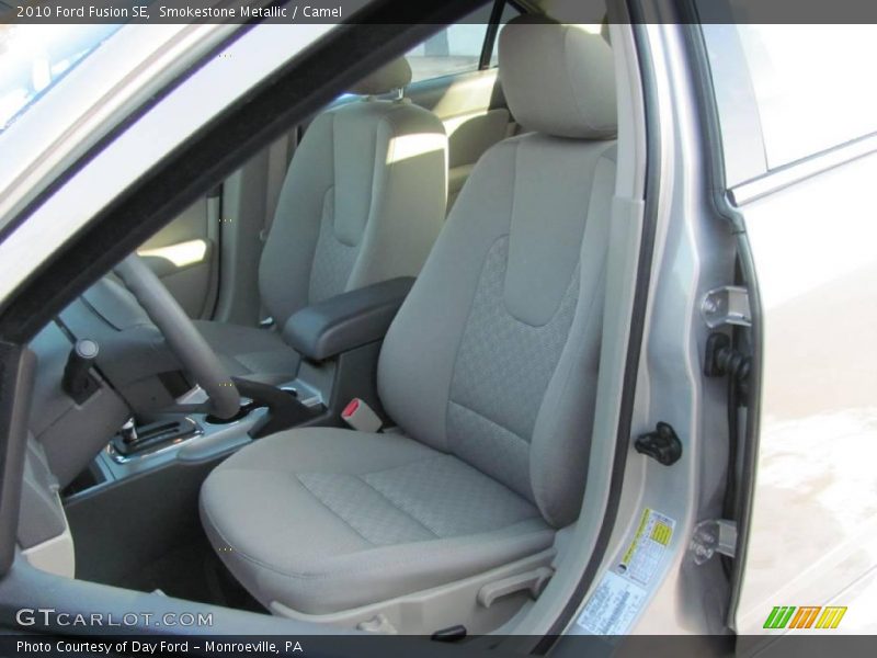 Smokestone Metallic / Camel 2010 Ford Fusion SE