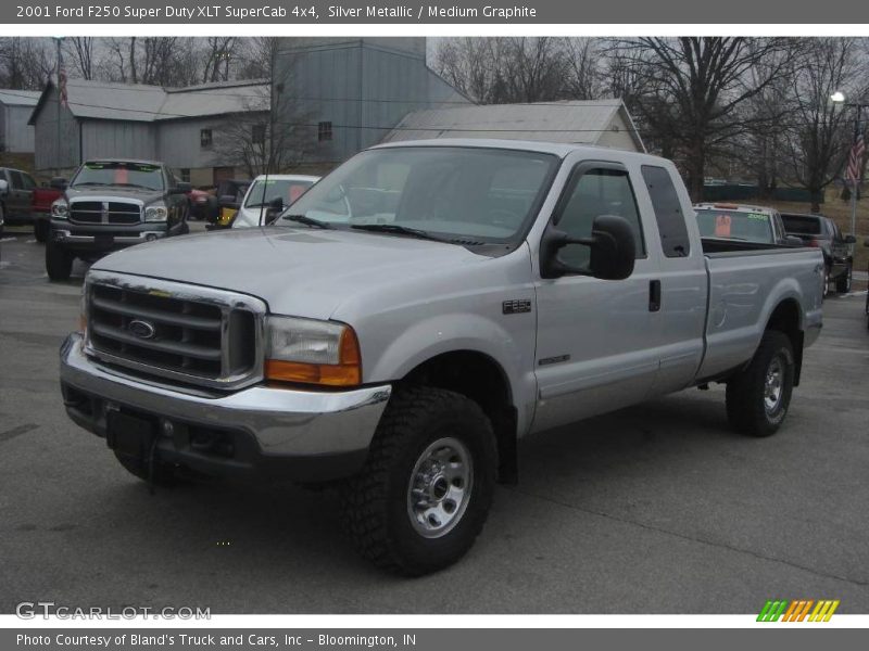 Silver Metallic / Medium Graphite 2001 Ford F250 Super Duty XLT SuperCab 4x4