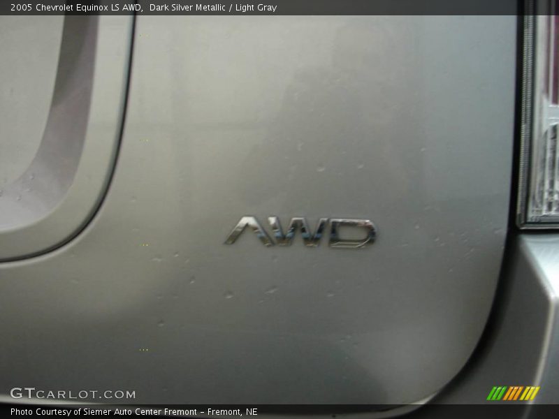 Dark Silver Metallic / Light Gray 2005 Chevrolet Equinox LS AWD