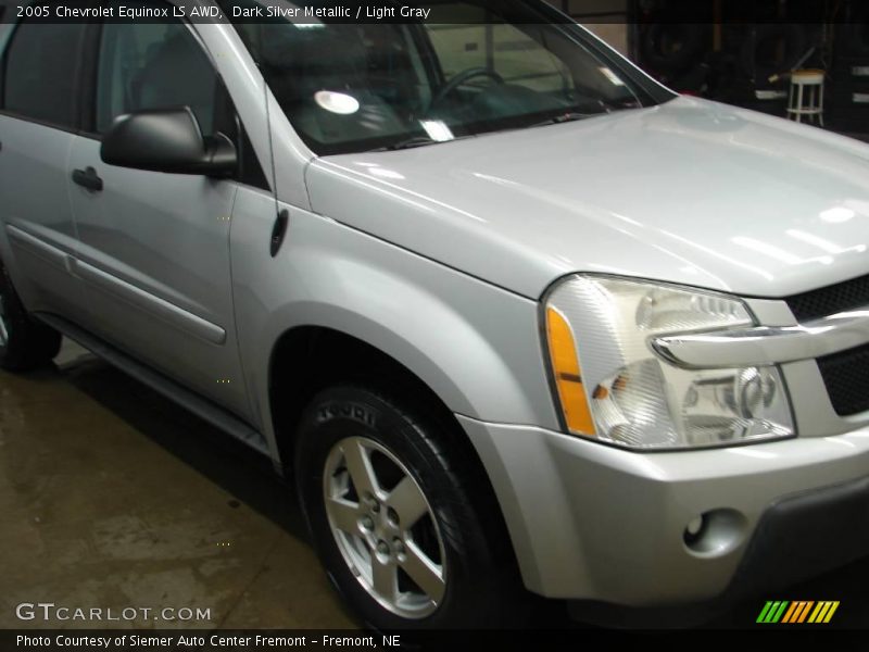 Dark Silver Metallic / Light Gray 2005 Chevrolet Equinox LS AWD