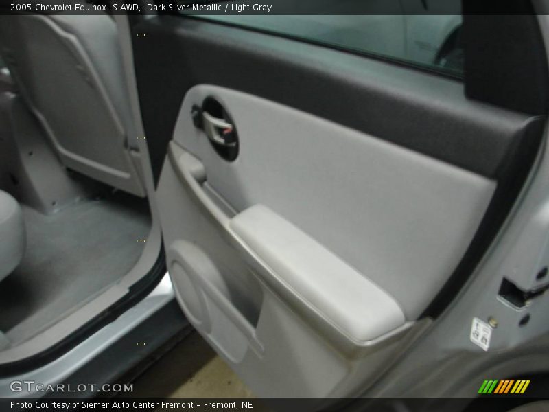 Dark Silver Metallic / Light Gray 2005 Chevrolet Equinox LS AWD