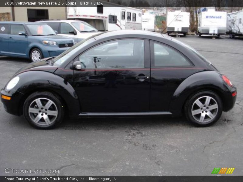 Black / Black 2006 Volkswagen New Beetle 2.5 Coupe