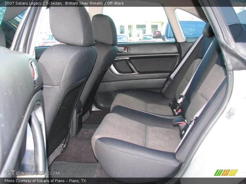 Brilliant Silver Metallic / Off-Black 2007 Subaru Legacy 2.5i Sedan