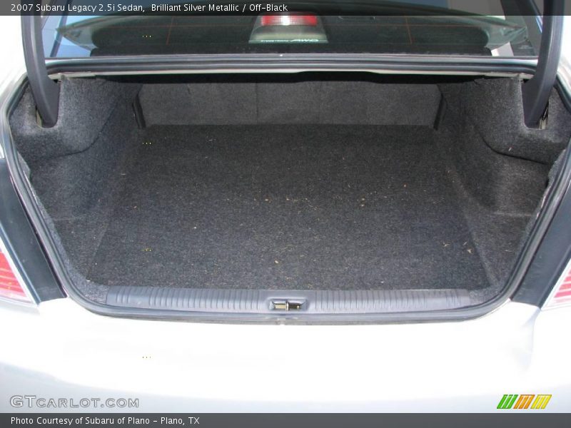 Brilliant Silver Metallic / Off-Black 2007 Subaru Legacy 2.5i Sedan