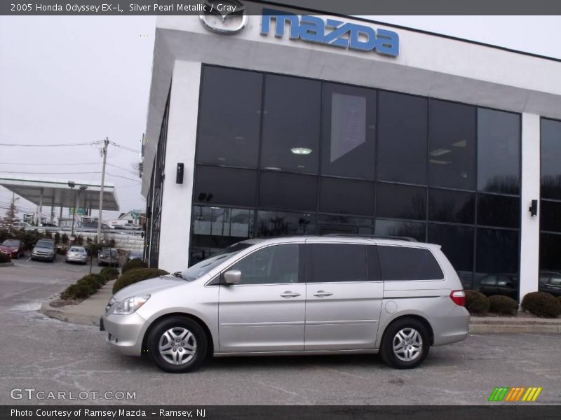 Silver Pearl Metallic / Gray 2005 Honda Odyssey EX-L