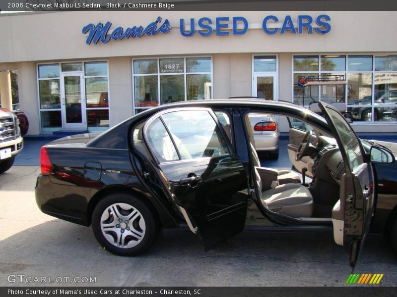 Black / Cashmere Beige 2006 Chevrolet Malibu LS Sedan
