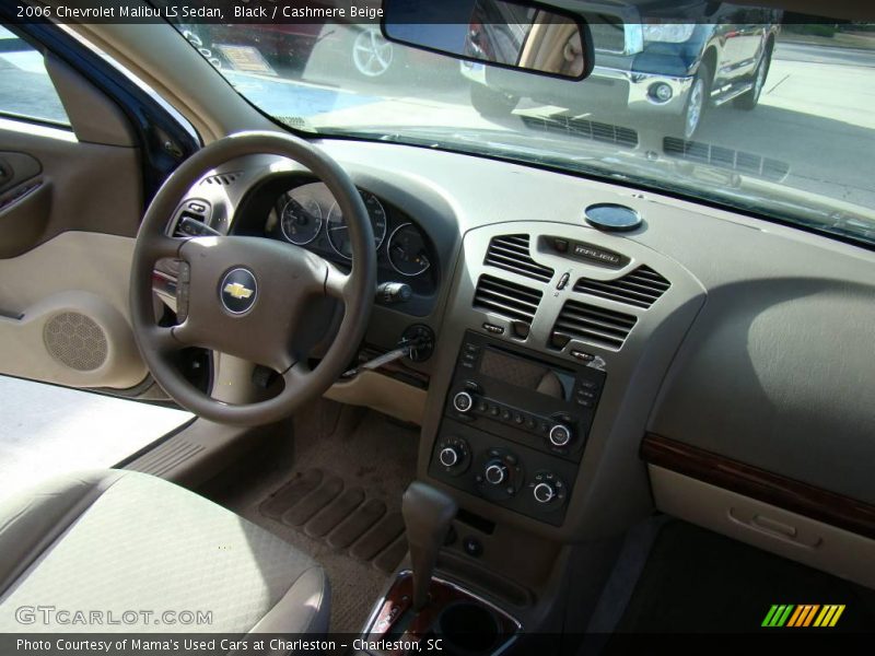 Black / Cashmere Beige 2006 Chevrolet Malibu LS Sedan