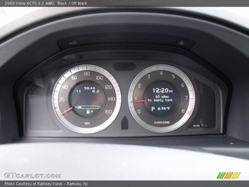 Black / Off Black 2009 Volvo XC70 3.2 AWD