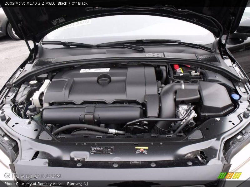 Black / Off Black 2009 Volvo XC70 3.2 AWD