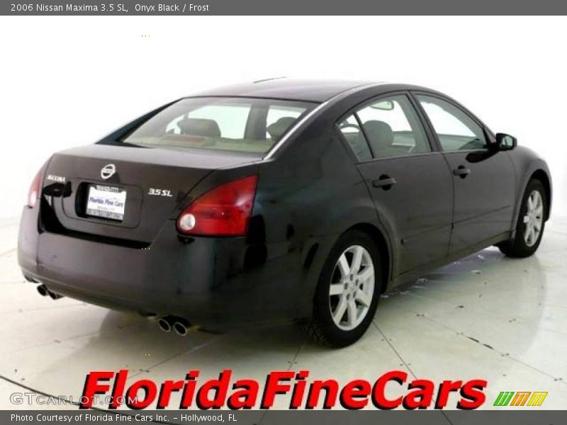Onyx Black / Frost 2006 Nissan Maxima 3.5 SL
