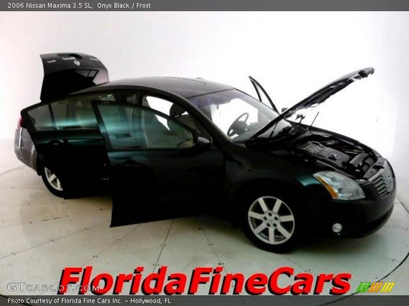 Onyx Black / Frost 2006 Nissan Maxima 3.5 SL