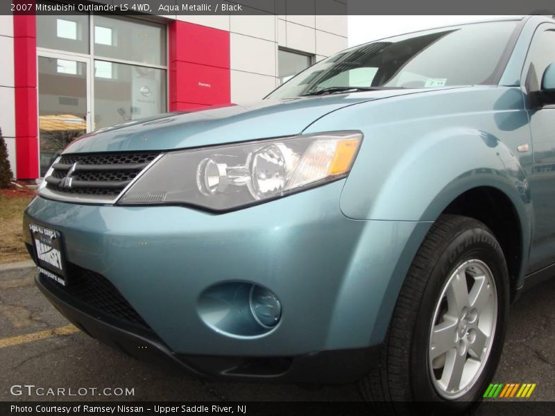Aqua Metallic / Black 2007 Mitsubishi Outlander LS 4WD