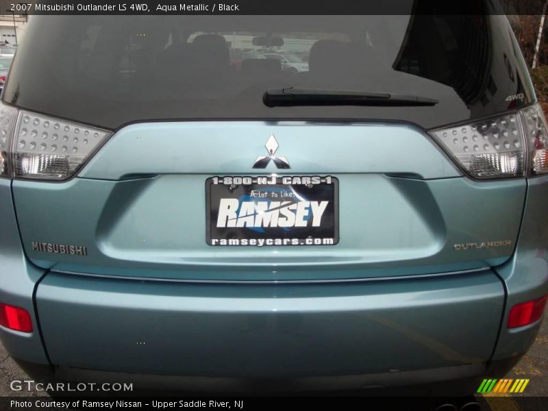 Aqua Metallic / Black 2007 Mitsubishi Outlander LS 4WD