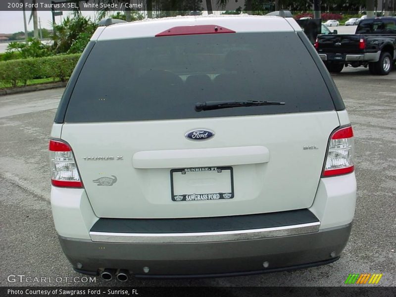 White Suede / Camel 2009 Ford Taurus X SEL