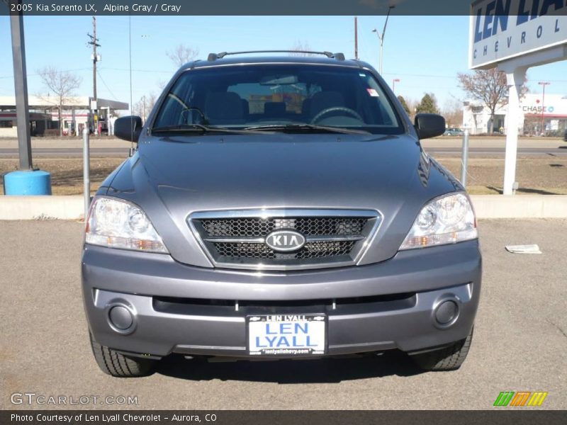 Alpine Gray / Gray 2005 Kia Sorento LX
