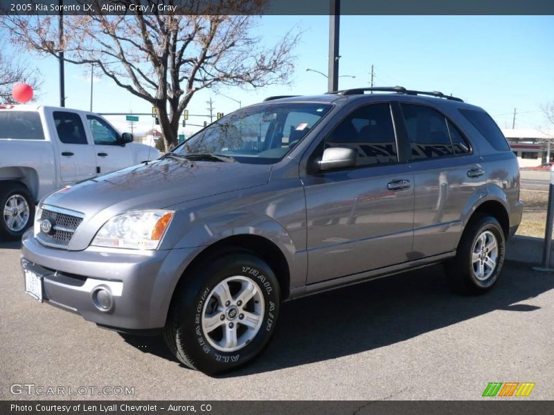 Alpine Gray / Gray 2005 Kia Sorento LX