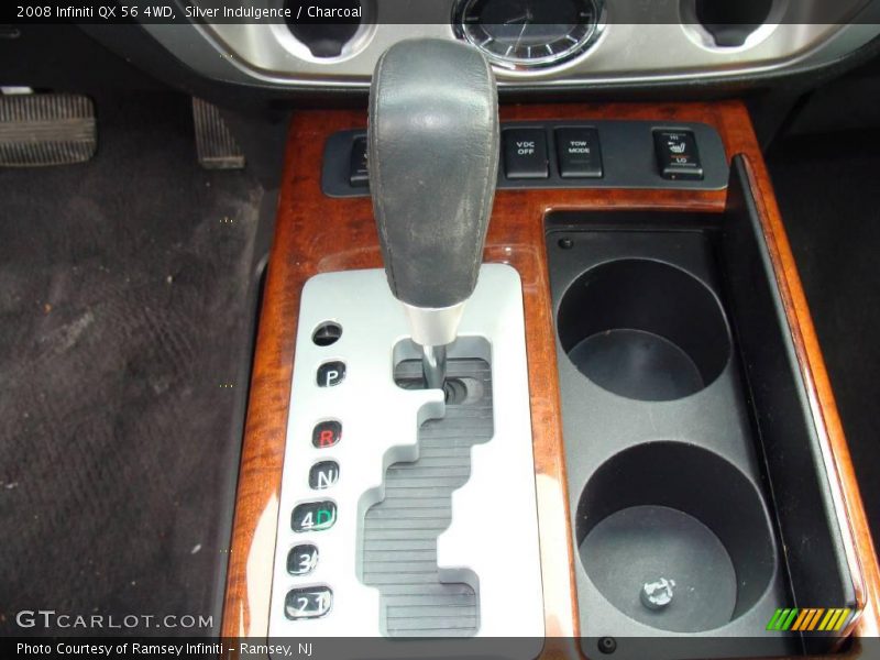 Silver Indulgence / Charcoal 2008 Infiniti QX 56 4WD