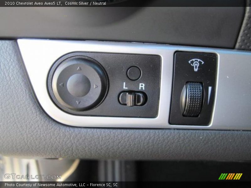 Cosmic Silver / Neutral 2010 Chevrolet Aveo Aveo5 LT