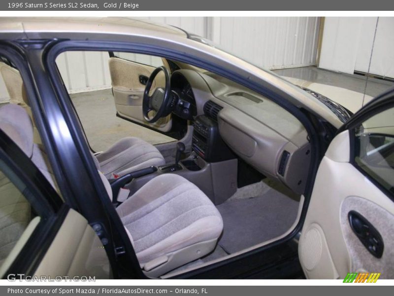 Gold / Beige 1996 Saturn S Series SL2 Sedan