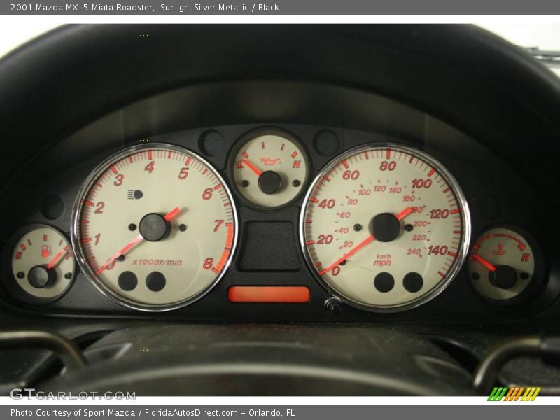 Sunlight Silver Metallic / Black 2001 Mazda MX-5 Miata Roadster