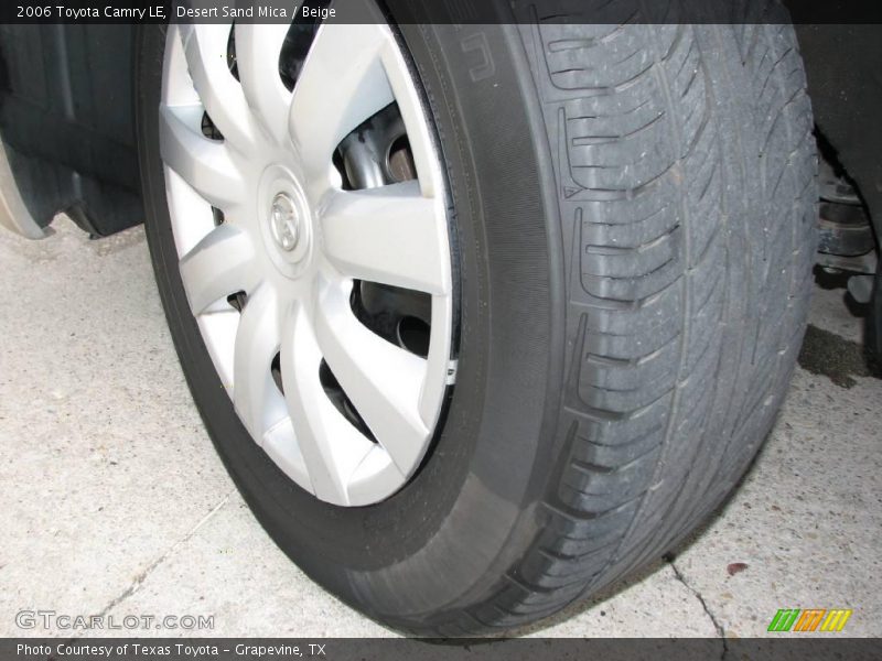 Desert Sand Mica / Beige 2006 Toyota Camry LE
