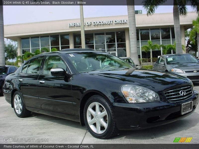 Black Obsidian / Willow 2004 Infiniti Q 45 Luxury Sedan