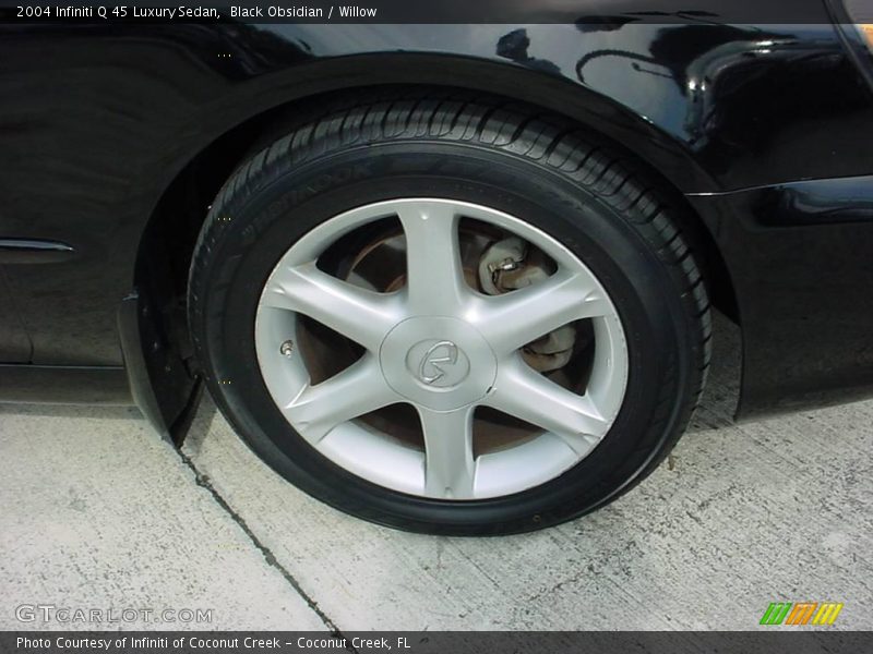 Black Obsidian / Willow 2004 Infiniti Q 45 Luxury Sedan