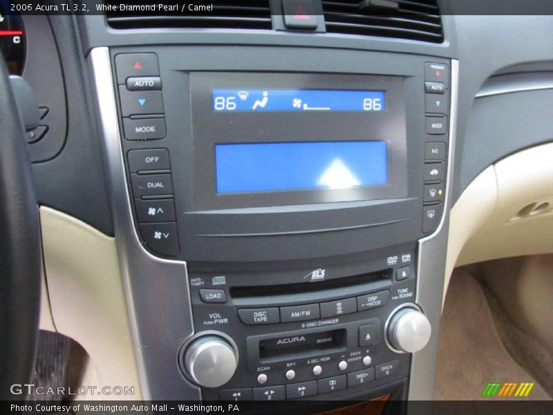 White Diamond Pearl / Camel 2006 Acura TL 3.2