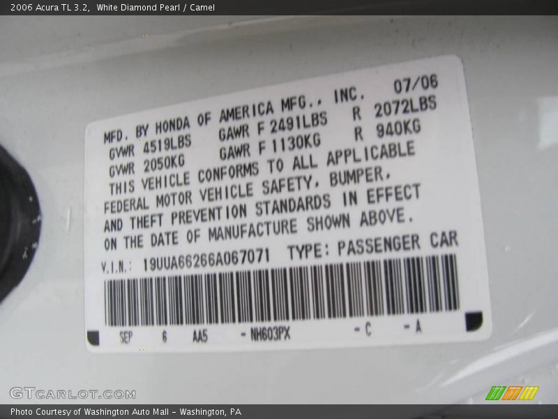 White Diamond Pearl / Camel 2006 Acura TL 3.2