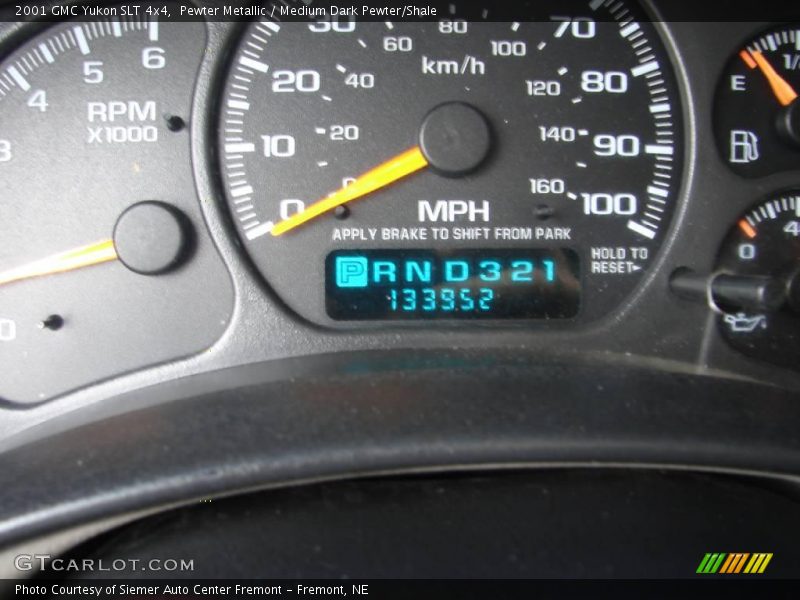 Pewter Metallic / Medium Dark Pewter/Shale 2001 GMC Yukon SLT 4x4